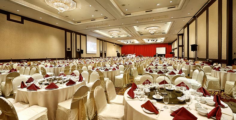 Berjaya Penang Hotel - Dewan Berjaya - Banquet Setup Overall View